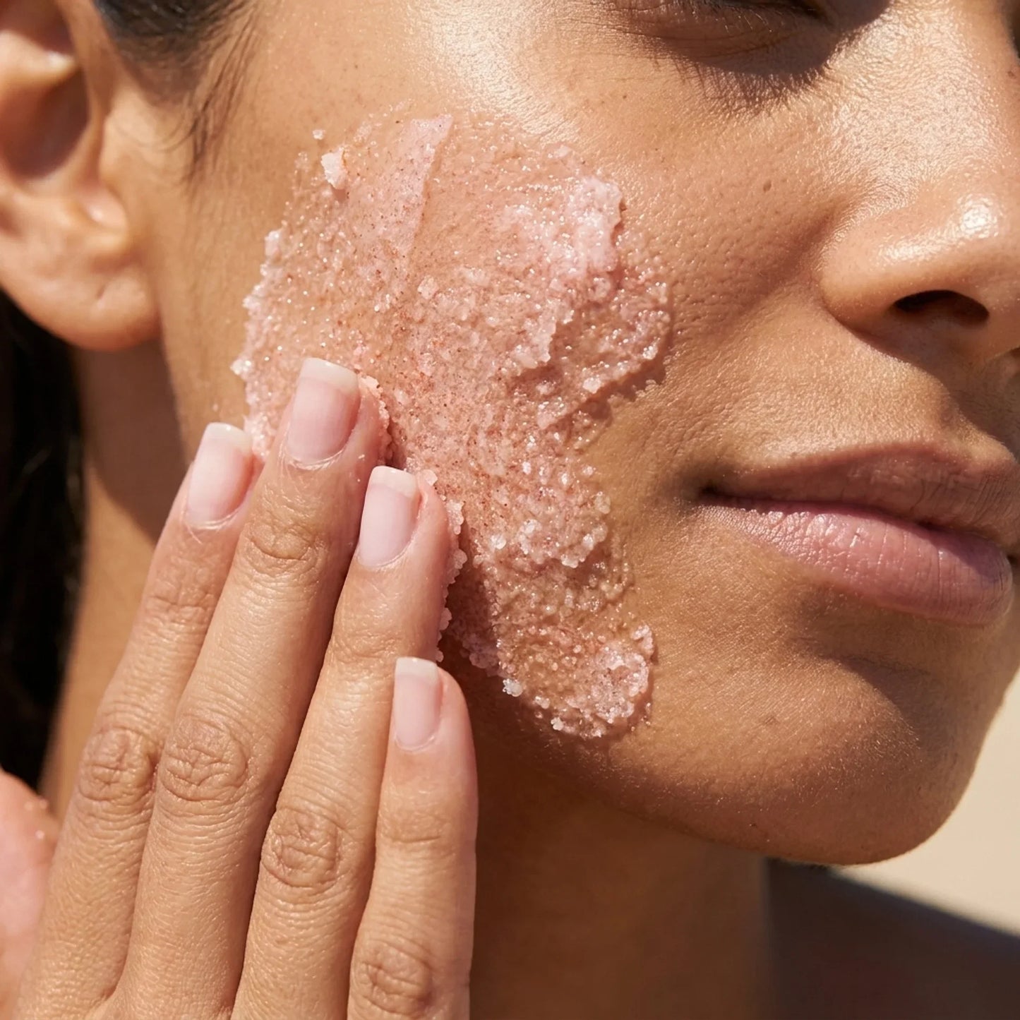Scrub Esfoliante Anti-Peli Incarniti
